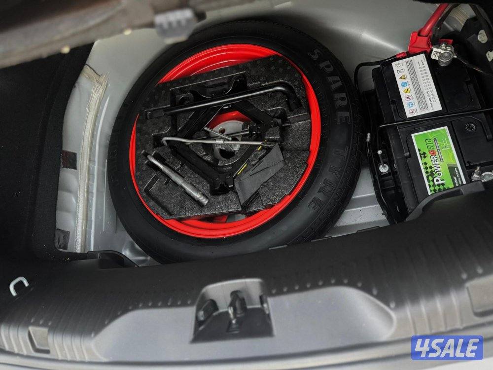 جاكوار نادر مخزن عداد 22 الف فقط8