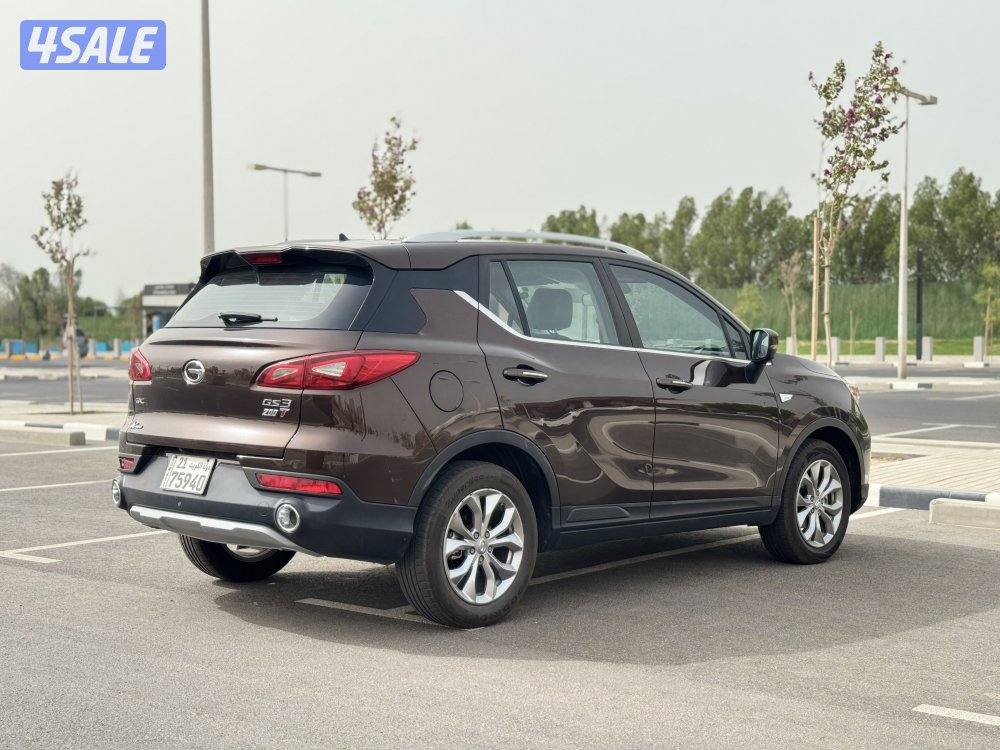 للبيع JAC GS3 موديل 2023 عداد 30 ألف5