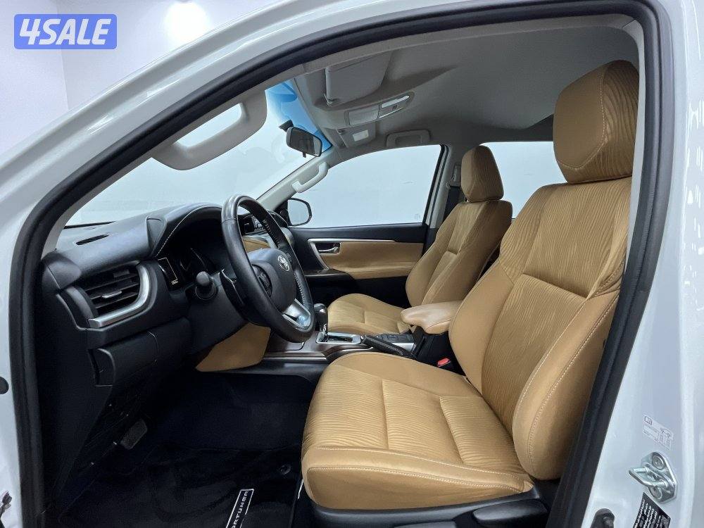 TOYOTA FORTUNER_N 23FT4H_U4