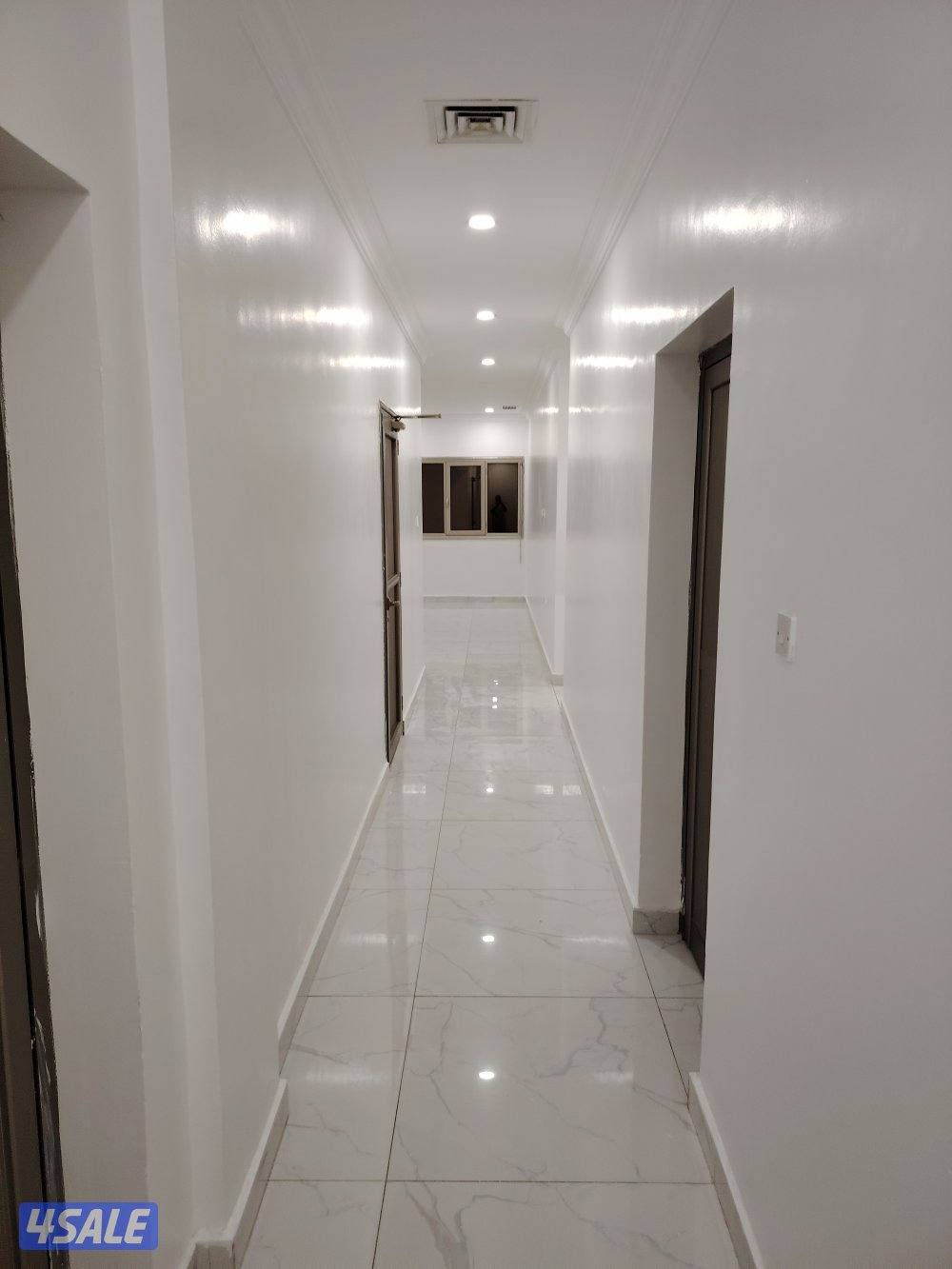 شقتين.٣غ وغ ع وصالة سنترال سخانات شترلف.اناصاحب الملك.0