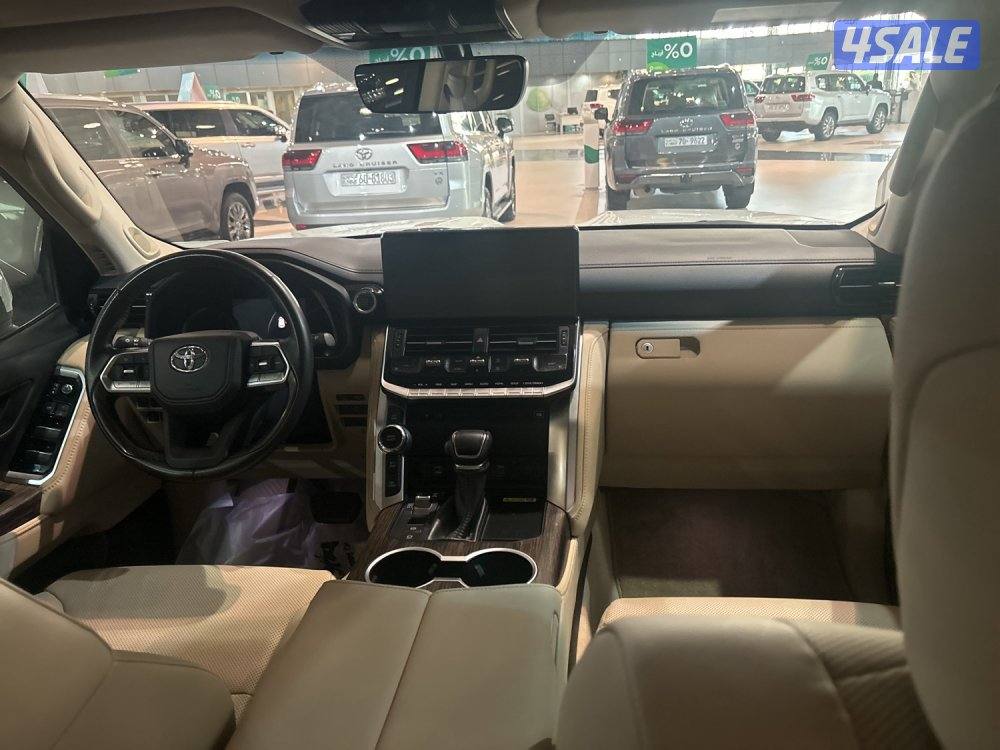 للبيع لاندكروس Vx Aero s2