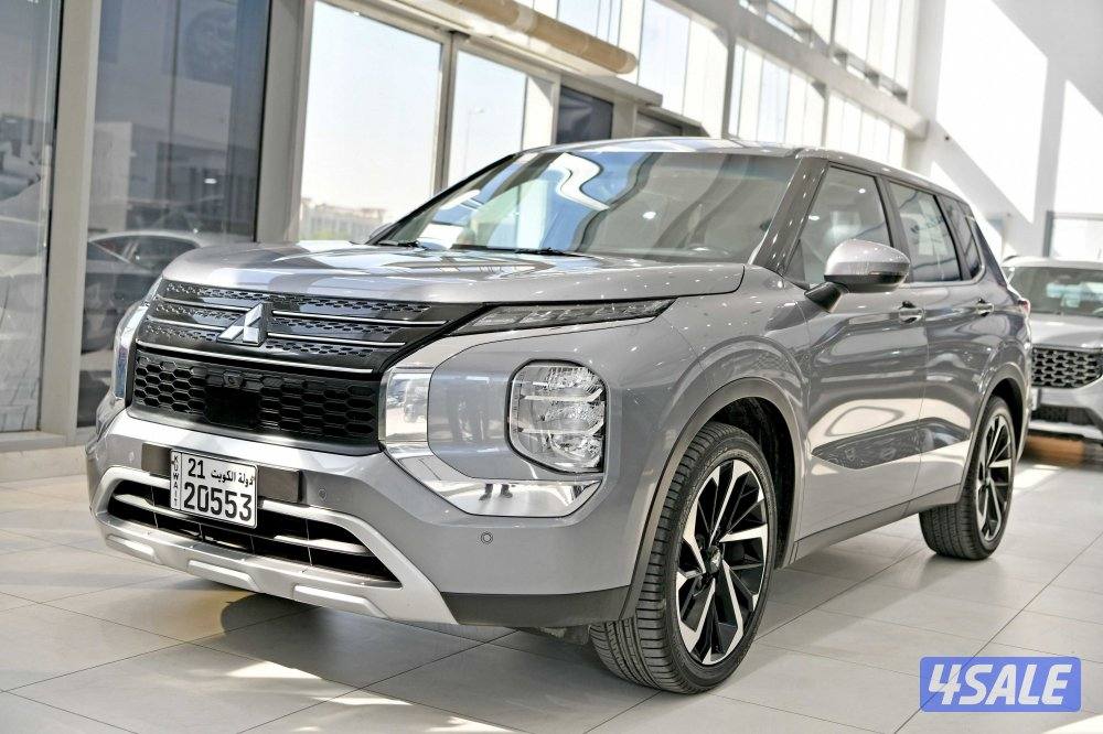 ميتسوبيشي اوتلاندر0