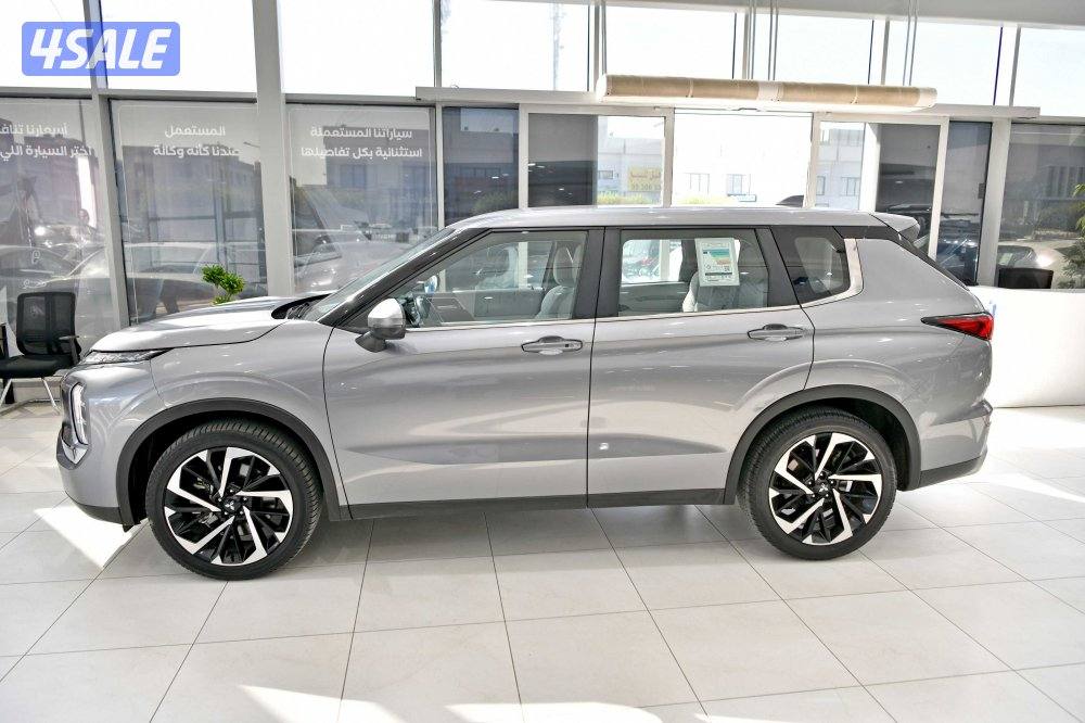 ميتسوبيشي اوتلاندر2