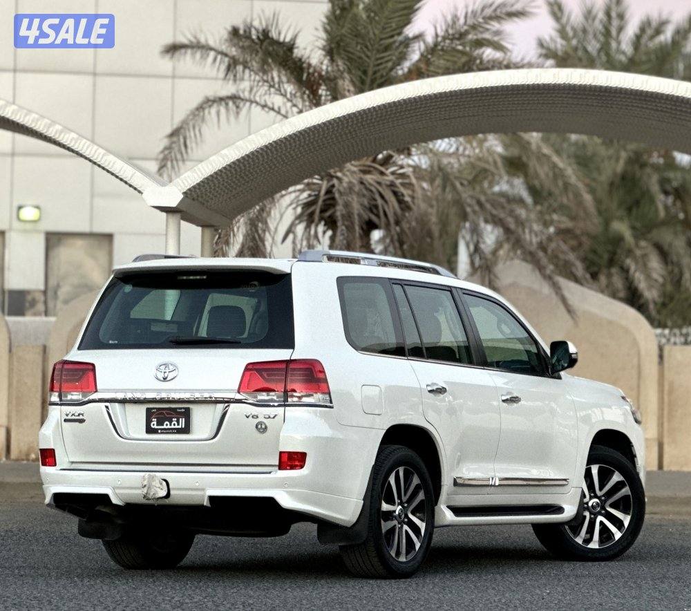 معرض القمة🚩6