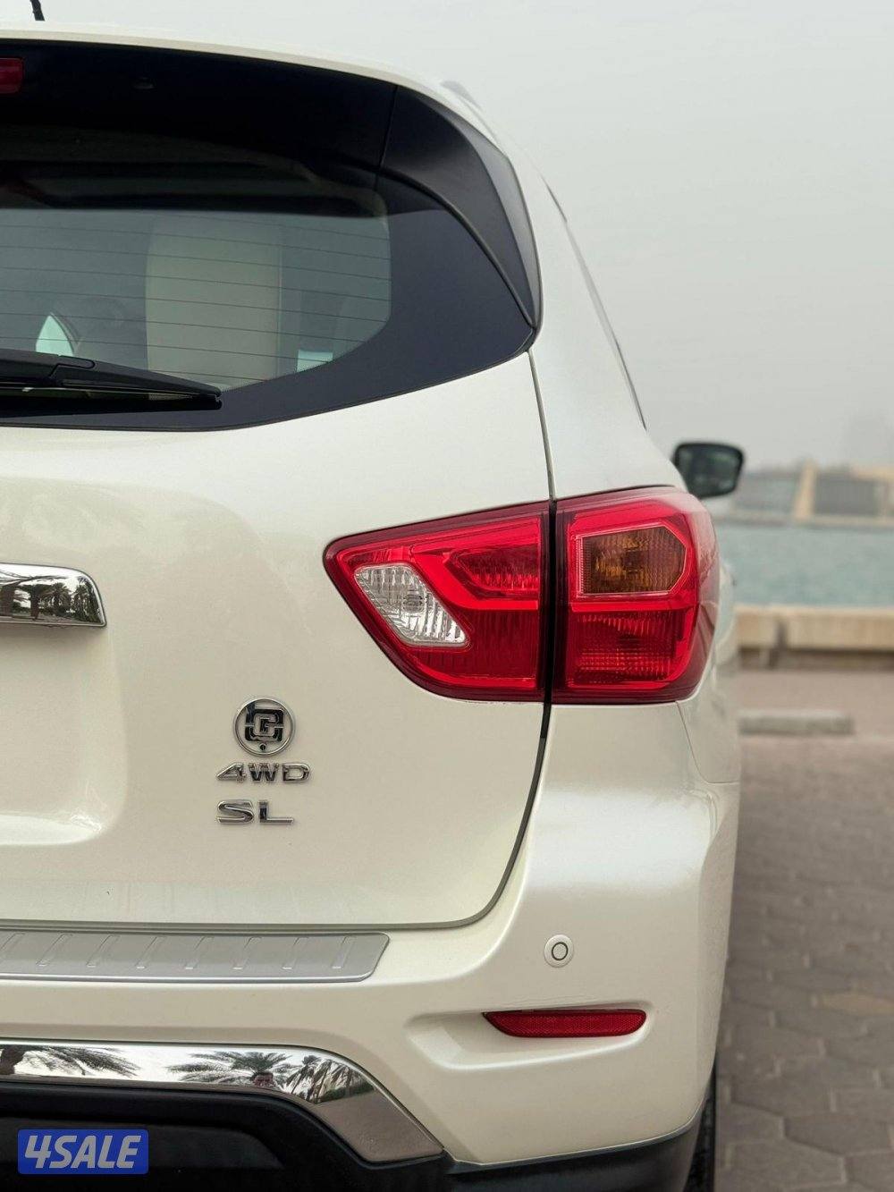 نيسان بثفندر موديل 2019
عداد 113 الف 
6 سلندر7