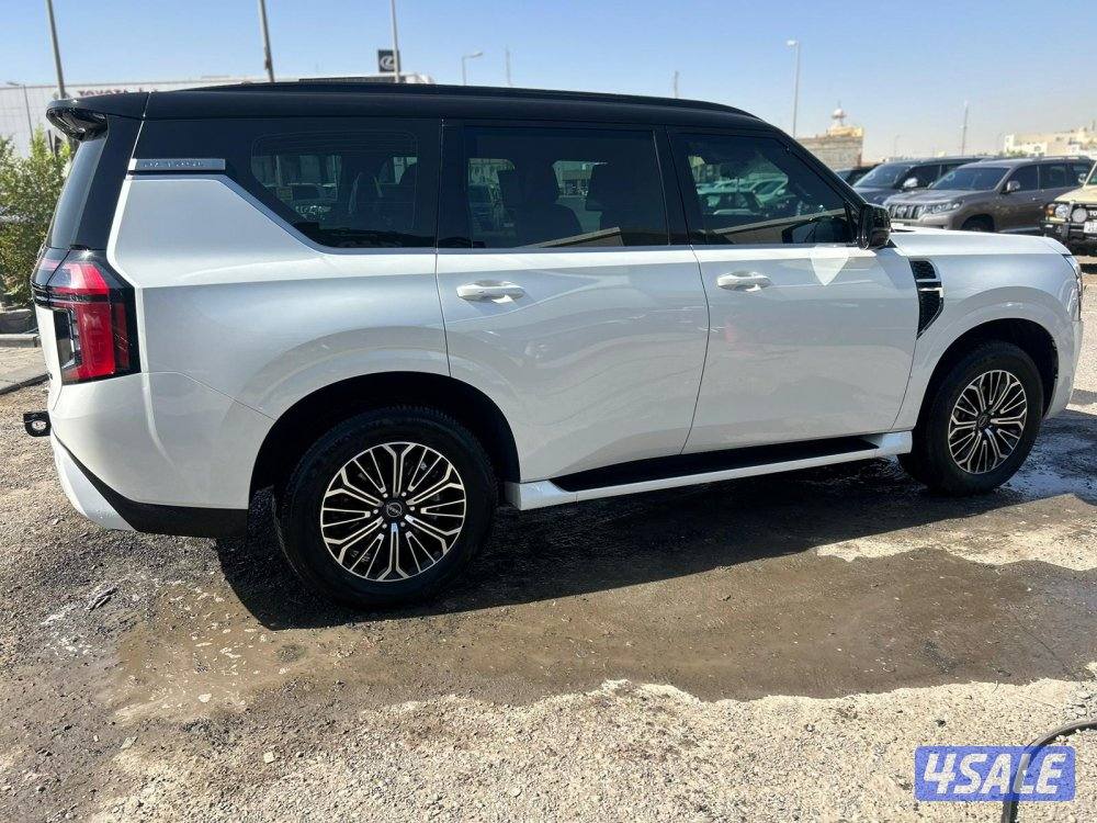 نيسان باترول بلاتنيوم.V63