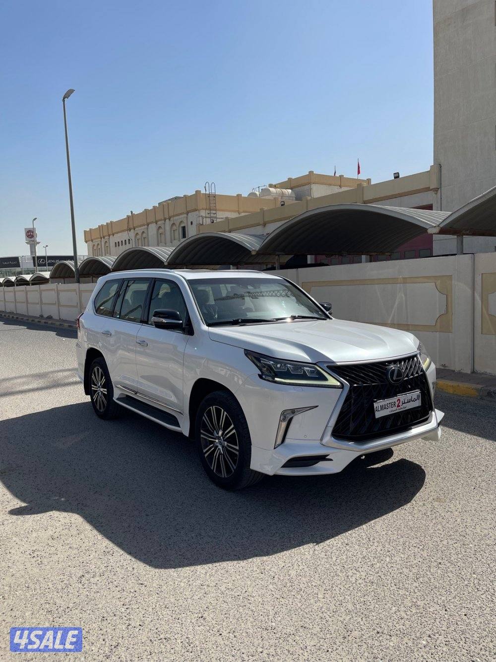 لكزس lx570 وارد الخليج له ملف بساير صبغ الوكاله شرط الفحص بل كامل2