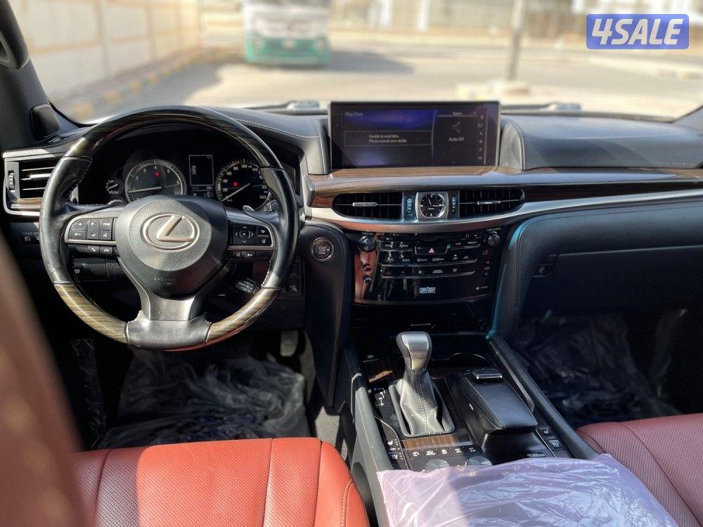 لكزس lx570 وارد الخليج له ملف بساير صبغ الوكاله شرط الفحص بل كامل7