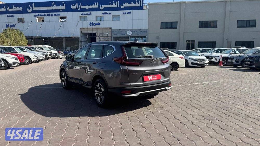 هوندا CRV - 2021 بحالة ممتازة عداد 75 الف4