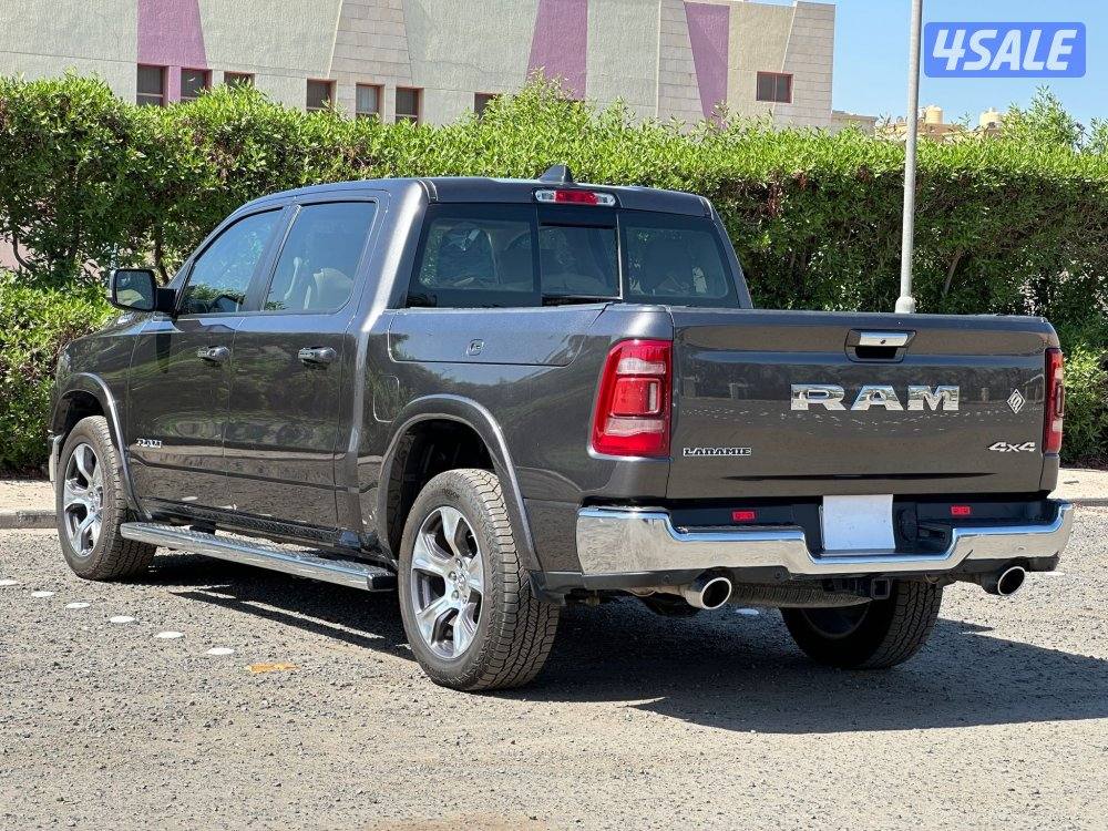 لارمي 1500 موديل 2019 ماشي 91 الف وكاله السيارة6