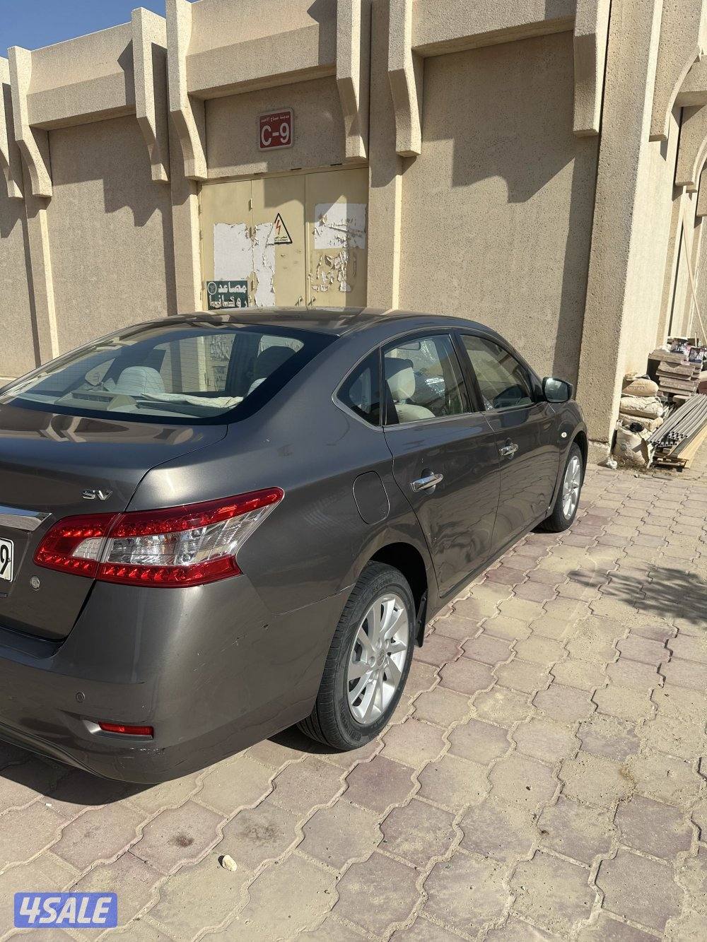 موديل ٢٠١٩ ماشي ٩٣ الف كيلو وارد البابطين3