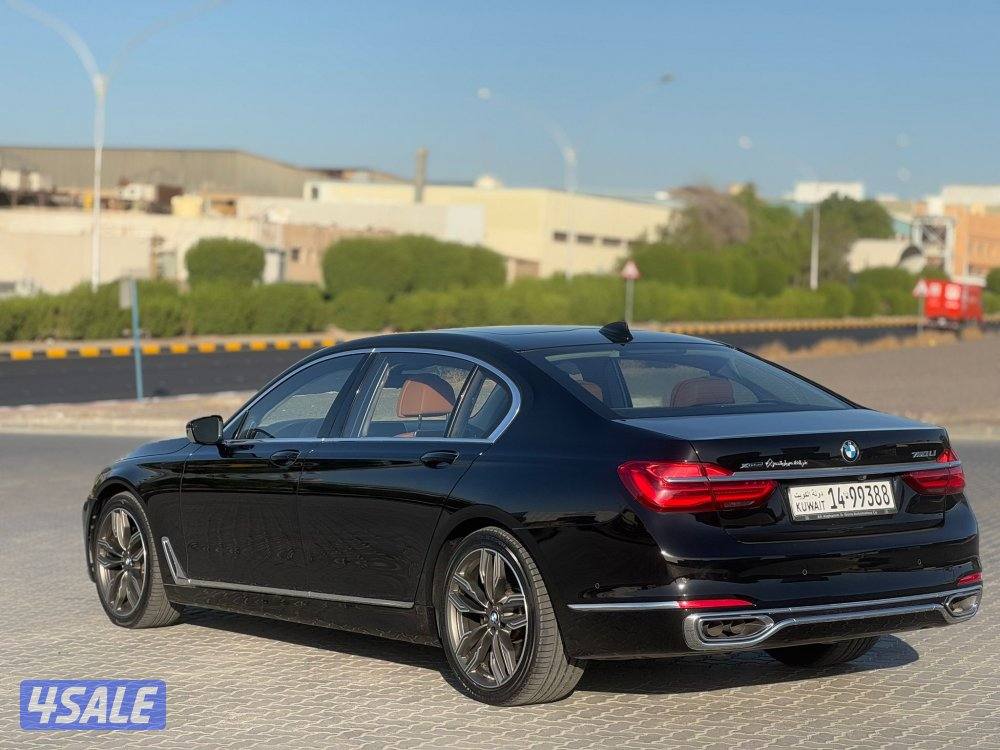 بي أم دبليو 750 / 2016 أعلى فئة2