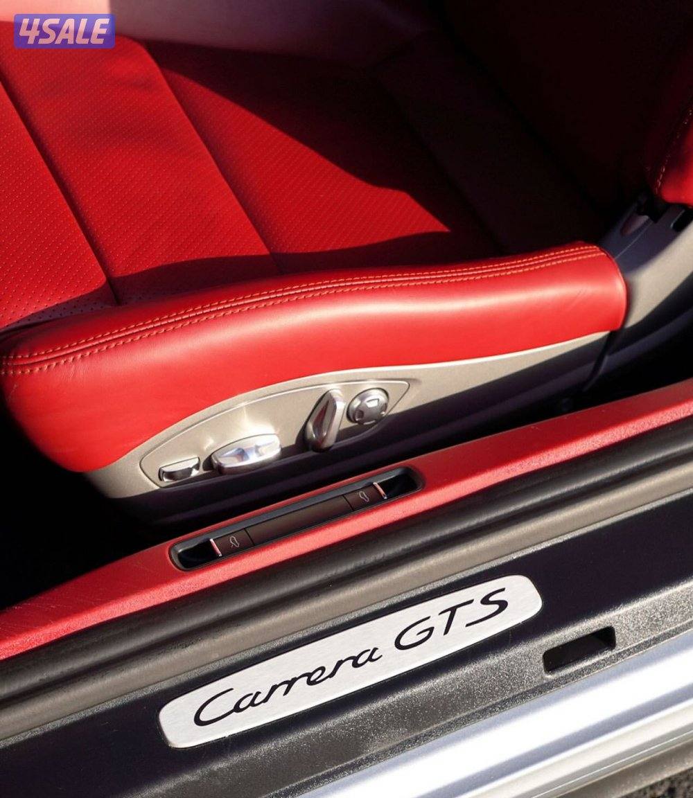 للبيع بورشة 911 GTS موديل 2015 بهبهاني عداد 53 الف كم صبغ الوكالة11