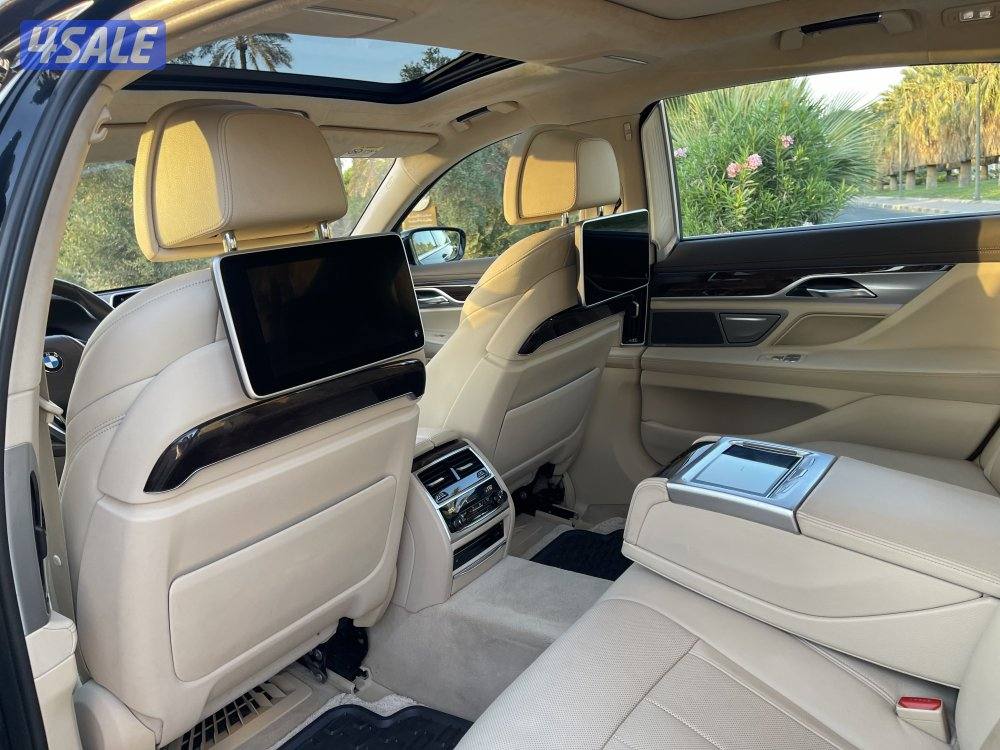 بي ام 740i 20166