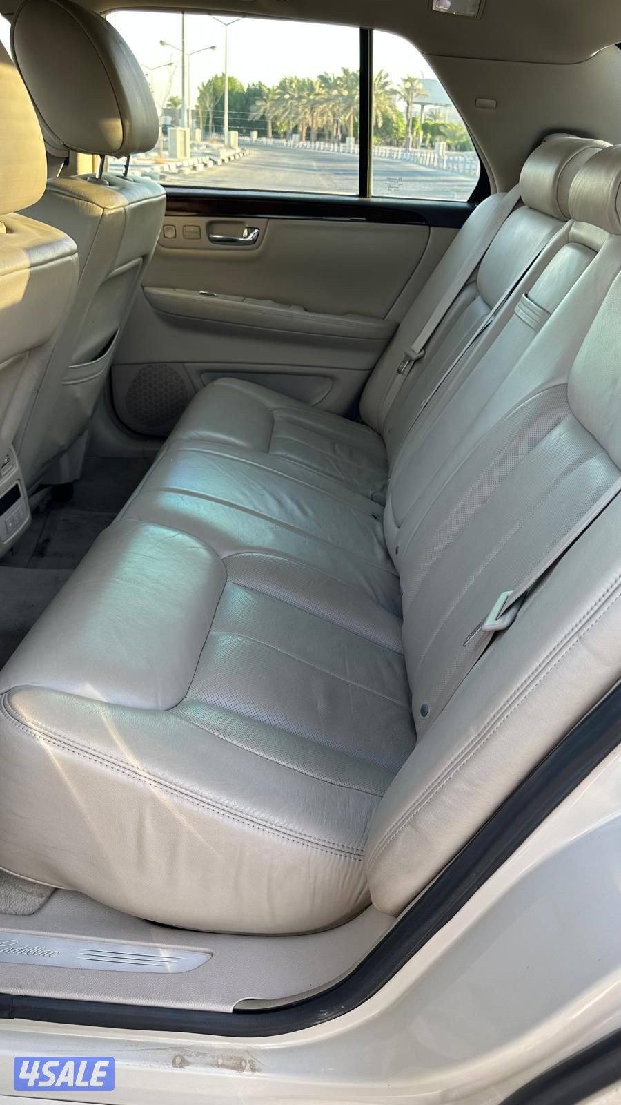 كاديلاك DTS 2010 صبغ الوكالة بالكامل6