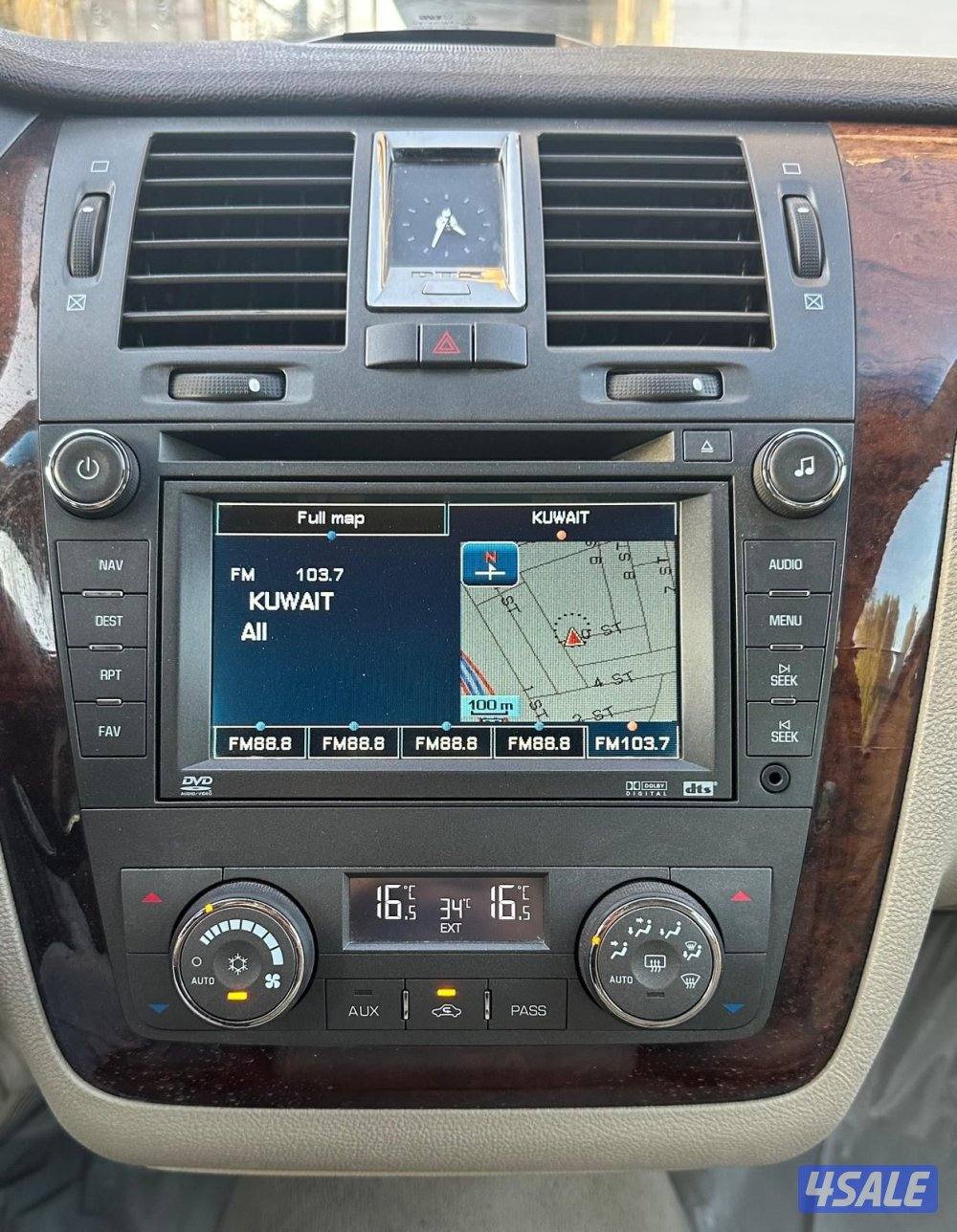 كاديلاك DTS 2010 صبغ الوكالة بالكامل7