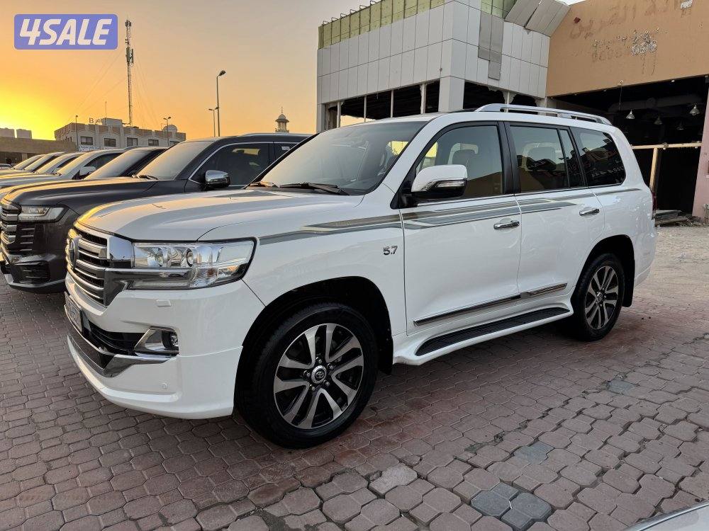 🏴لاندكروزVXR فل 2018 صبغ وكاله فحص شامل🏴7