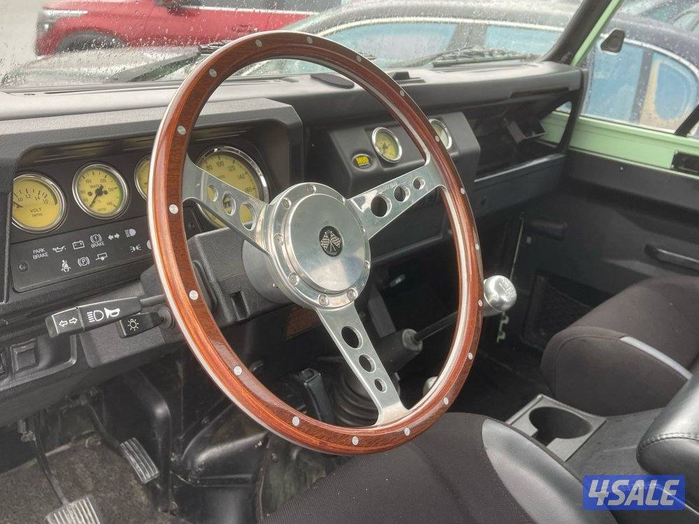 _ موديل 1996 _ Land Rover Defender 110 Pick Up10