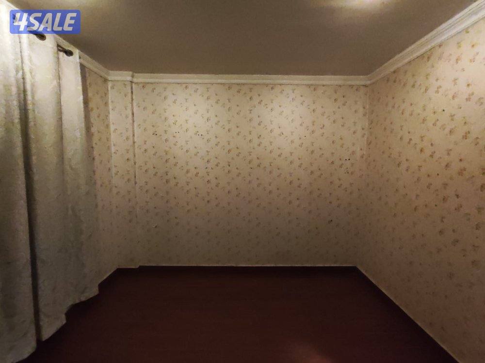 يوجدلدينا شقق كويتين فقط فاضي وخلو غرفه صاله حمام مطبخ باركن أستلام فو14