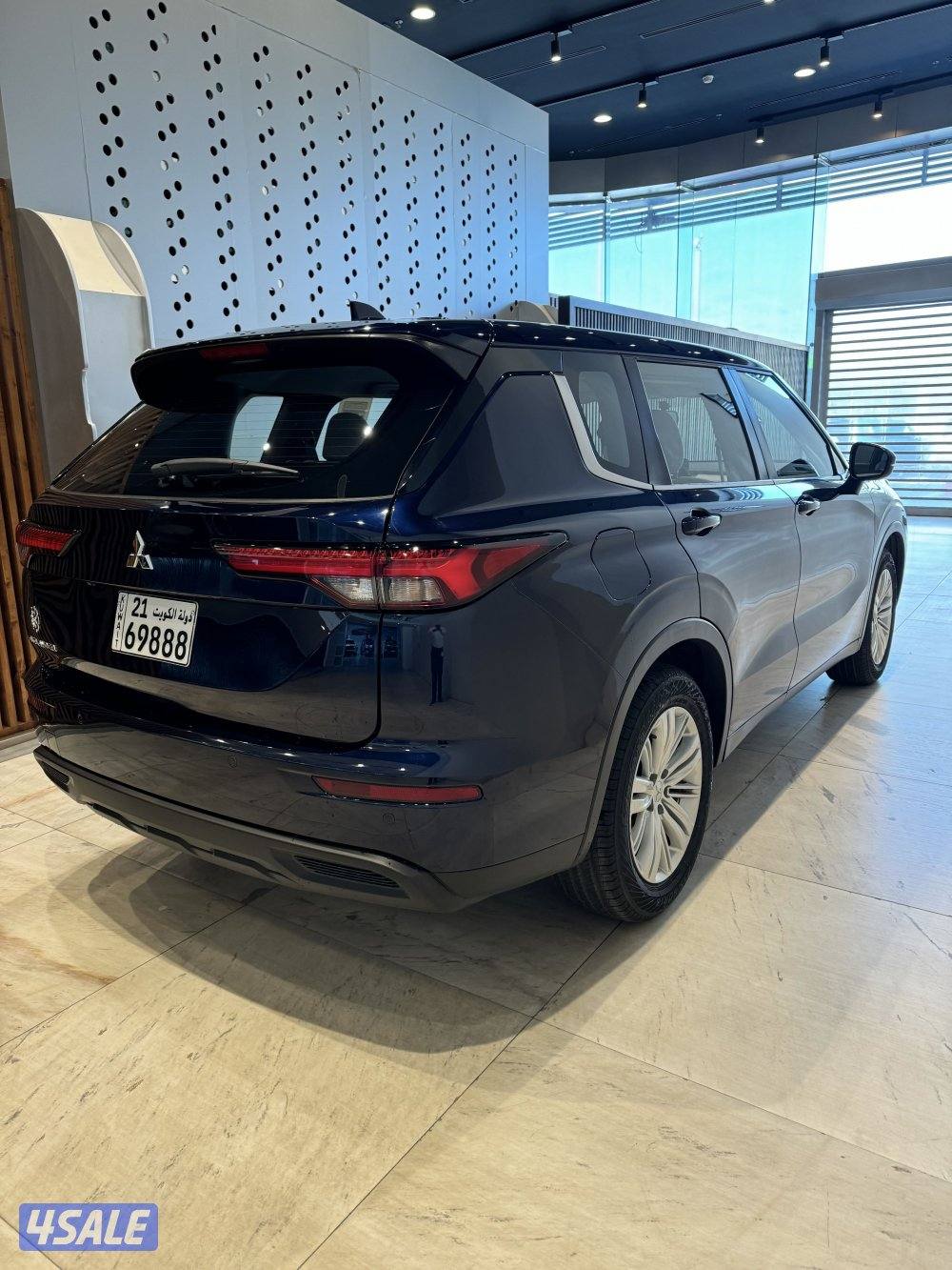 Mitsubishi Outlander3