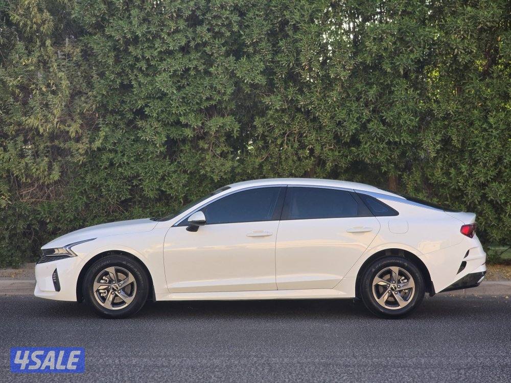 كيا k5 موديل 2022 بحالة ممتازة1