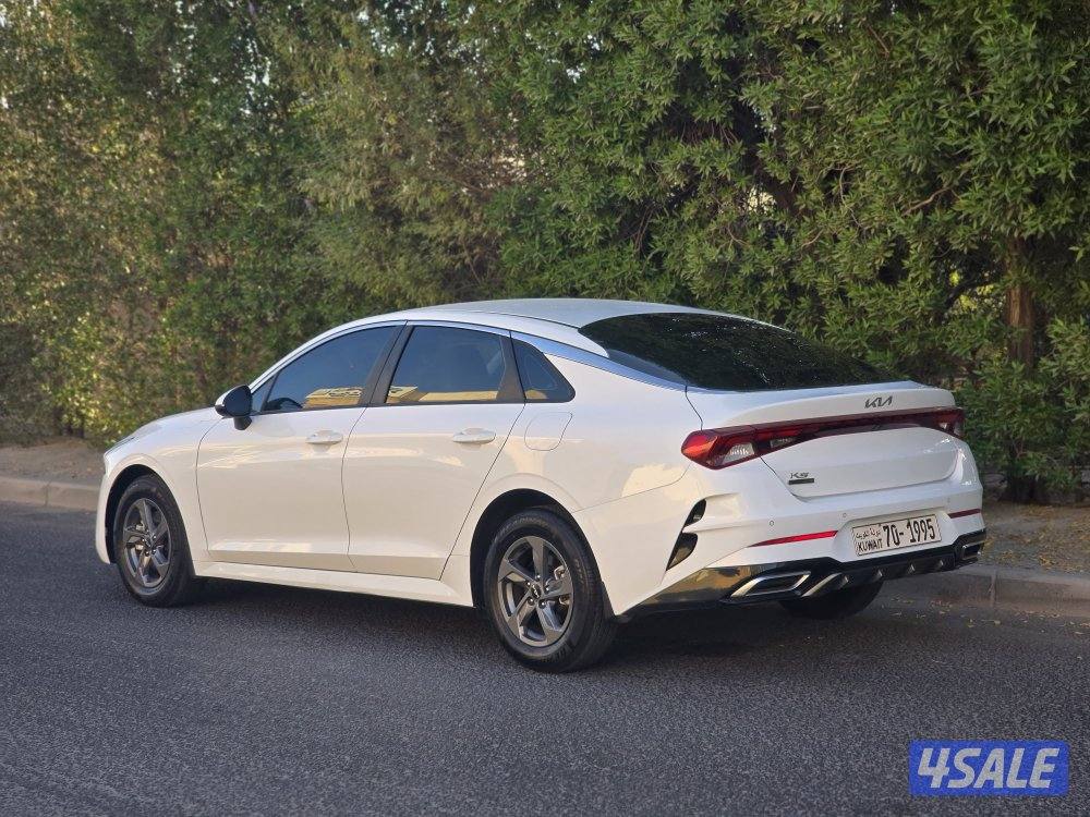 كيا k5 موديل 2022 بحالة ممتازة6
