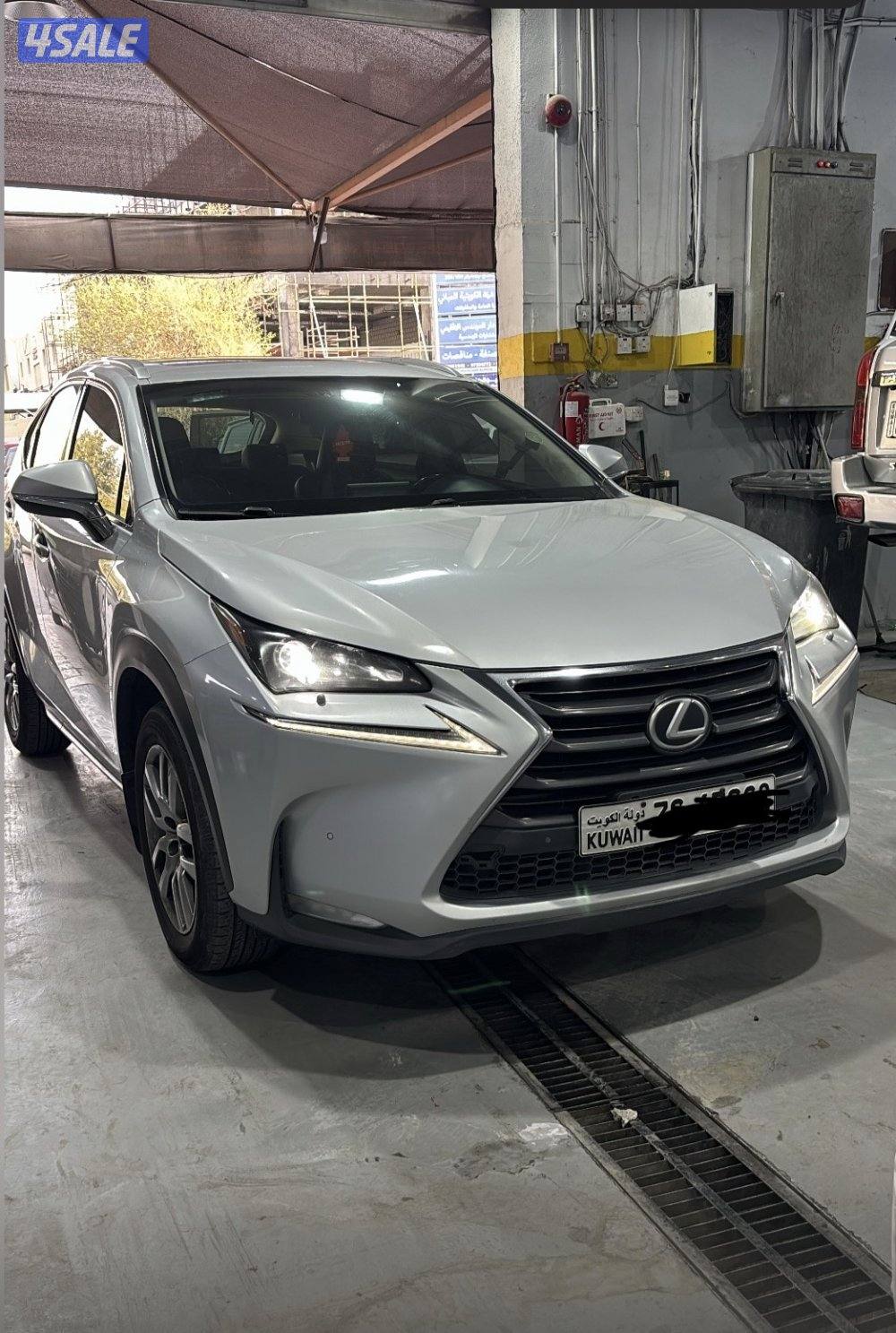 للبيع لكزس nx 200 turbo بحالة ممتازه شرط الفحص8