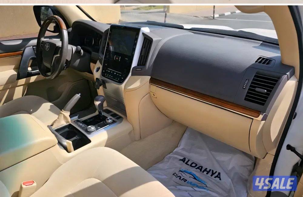 تويوتا لاند كروزر 2017  بحالة فوق الممتازة9