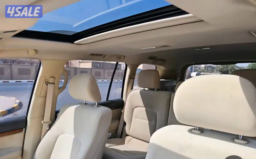 تويوتا لاند كروزر 2017  بحالة فوق الممتازة10