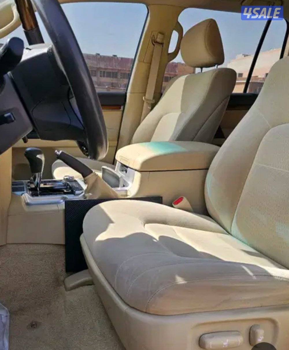 تويوتا لاند كروزر 2017  بحالة فوق الممتازة13