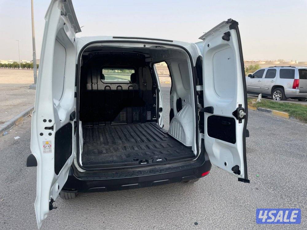 2022دوكر  Renault Dokker Van3