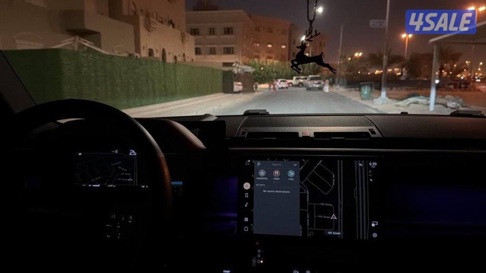 للبيع ديفندر ١١٠ موديل ٢٠٢٤0