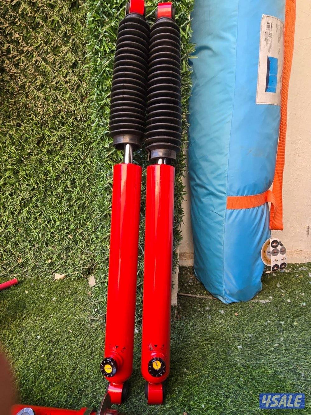 للبيع جمبينات راكبين على السيارة ثلاث أسابيع فقط3