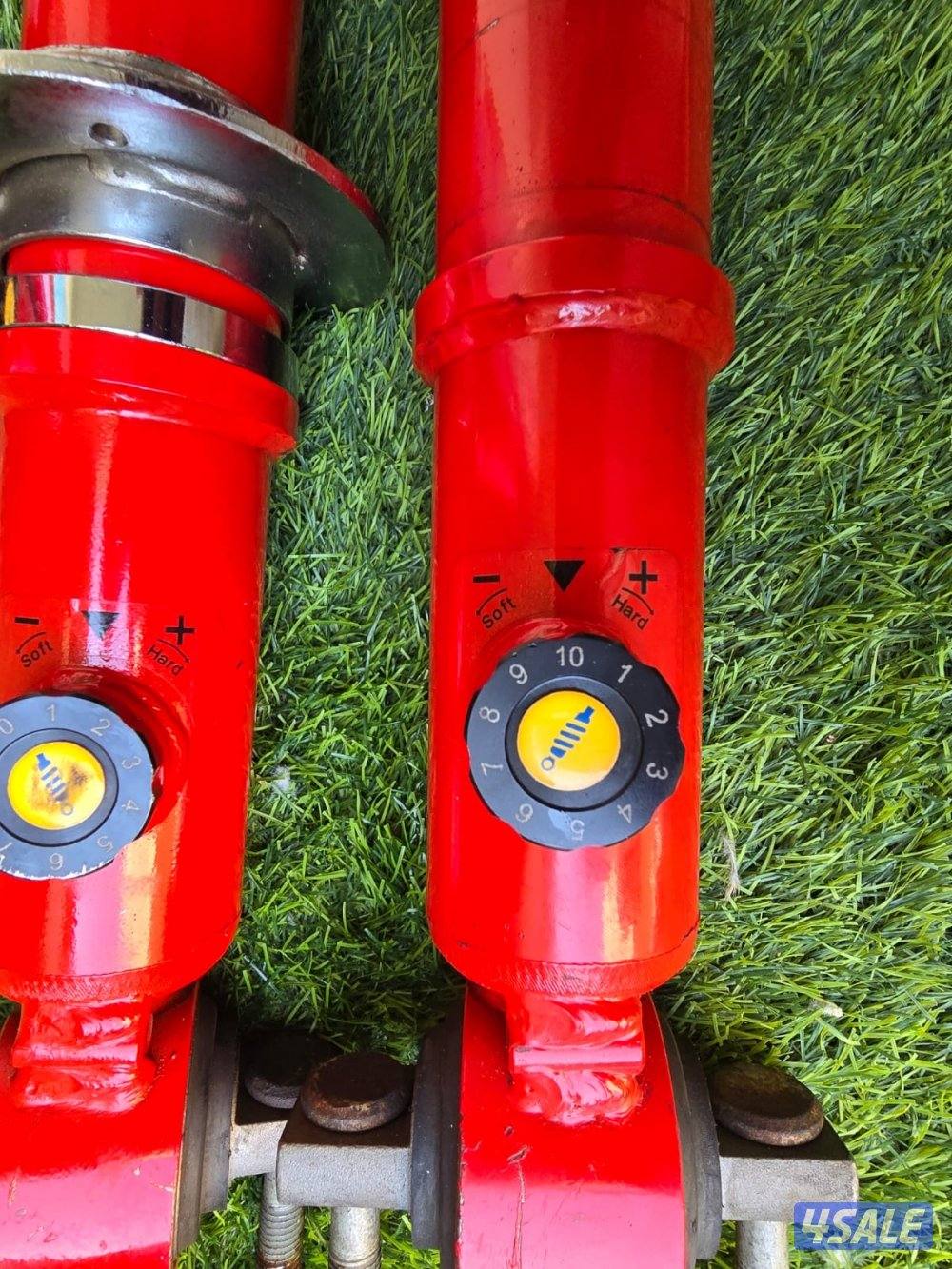 للبيع جمبينات راكبين على السيارة ثلاث أسابيع فقط4