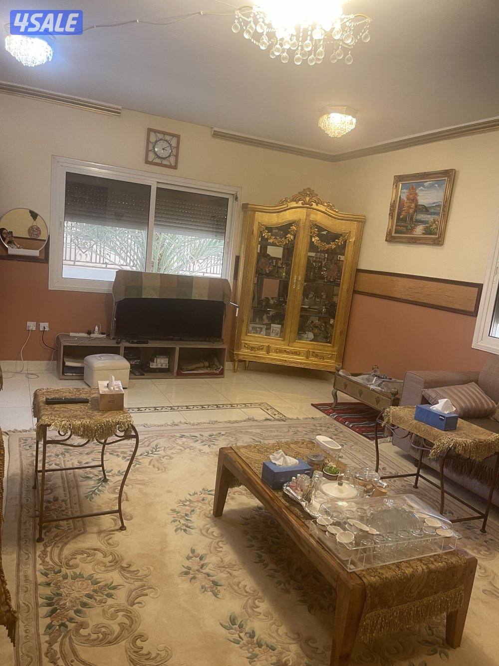 بيت للبدل ، الوفرة السكنية ، قطعة 1 ، مساحة 400 م٢ ، دورين مقابل ساحة3