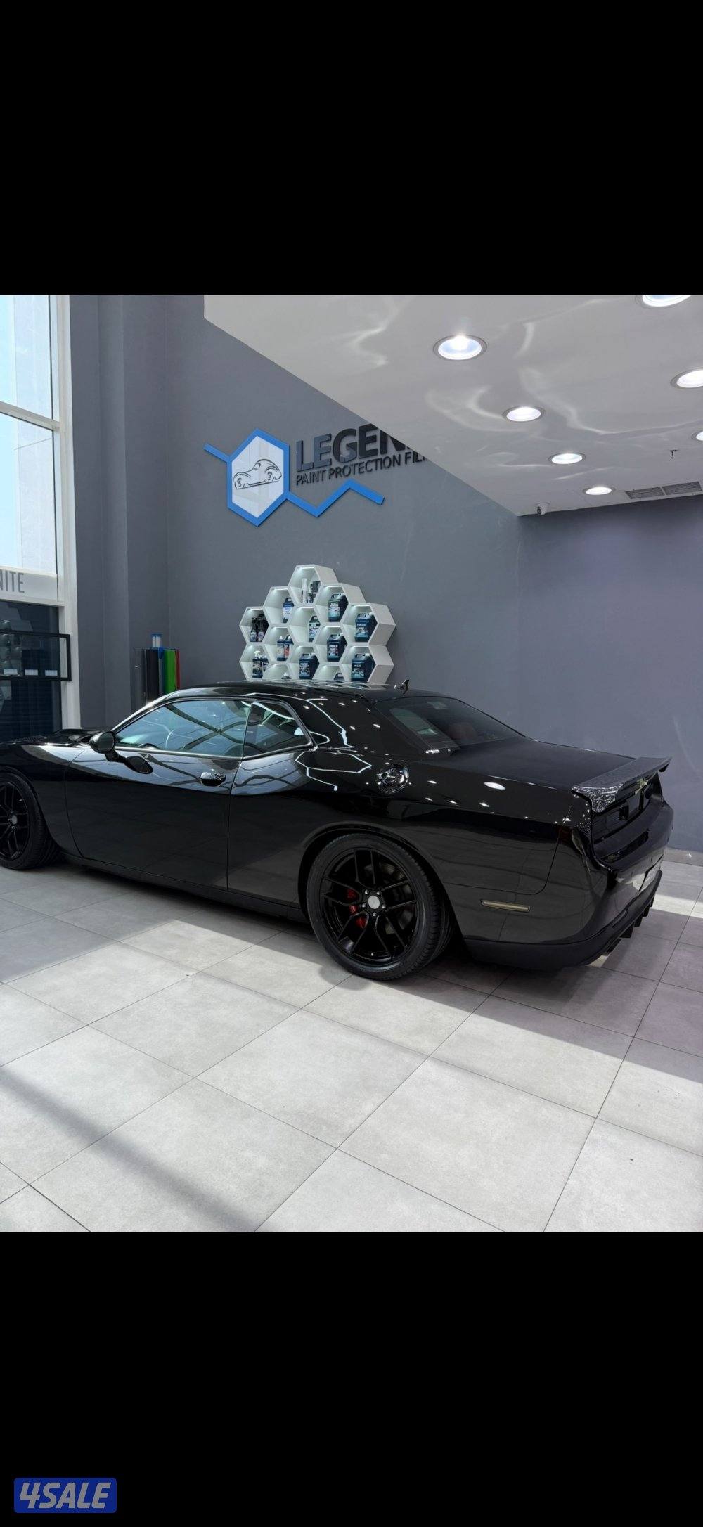 Dodge challenger srt8 6.43