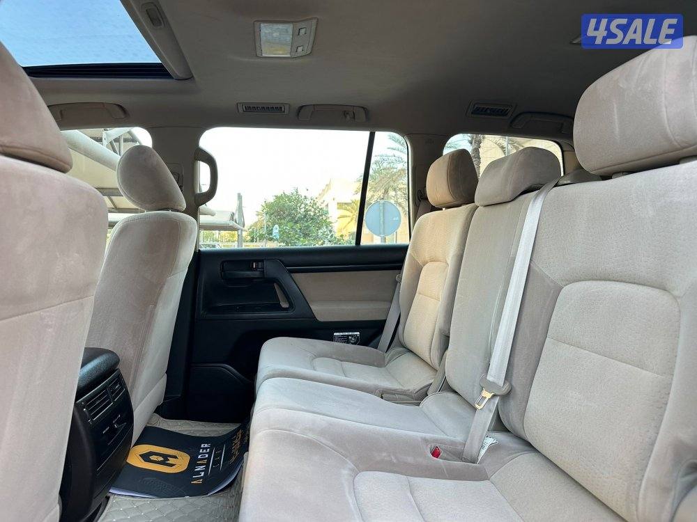 للبيع لاندكروزر GX_R V6 موديل 2010 وارد الساير12