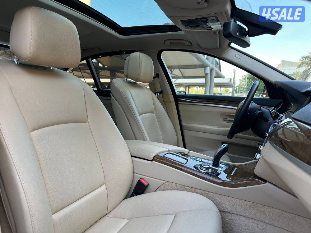 للبيع BMW 520 i موديل 2013 وارد الغانم8