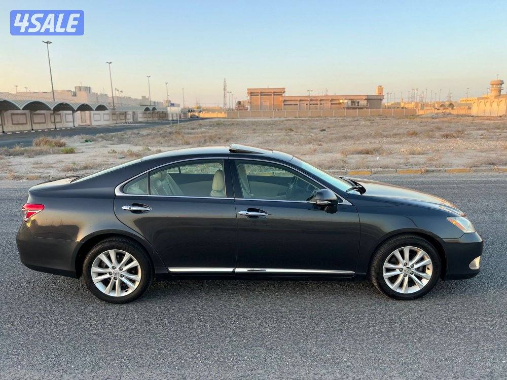 لكزس ES350 - 2011 بحالة نادرة3