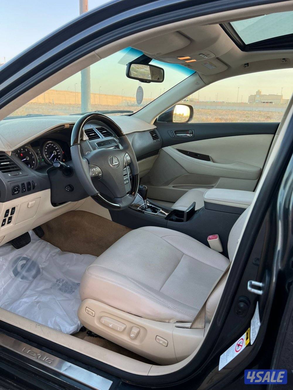 لكزس ES350 - 2011 بحالة نادرة7