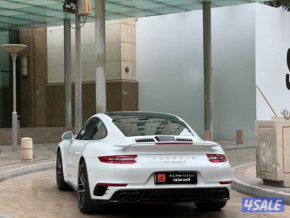 بورشه كريراTURBO موديل2017 عداد58الف وارد الخليج تحت الكفاله2