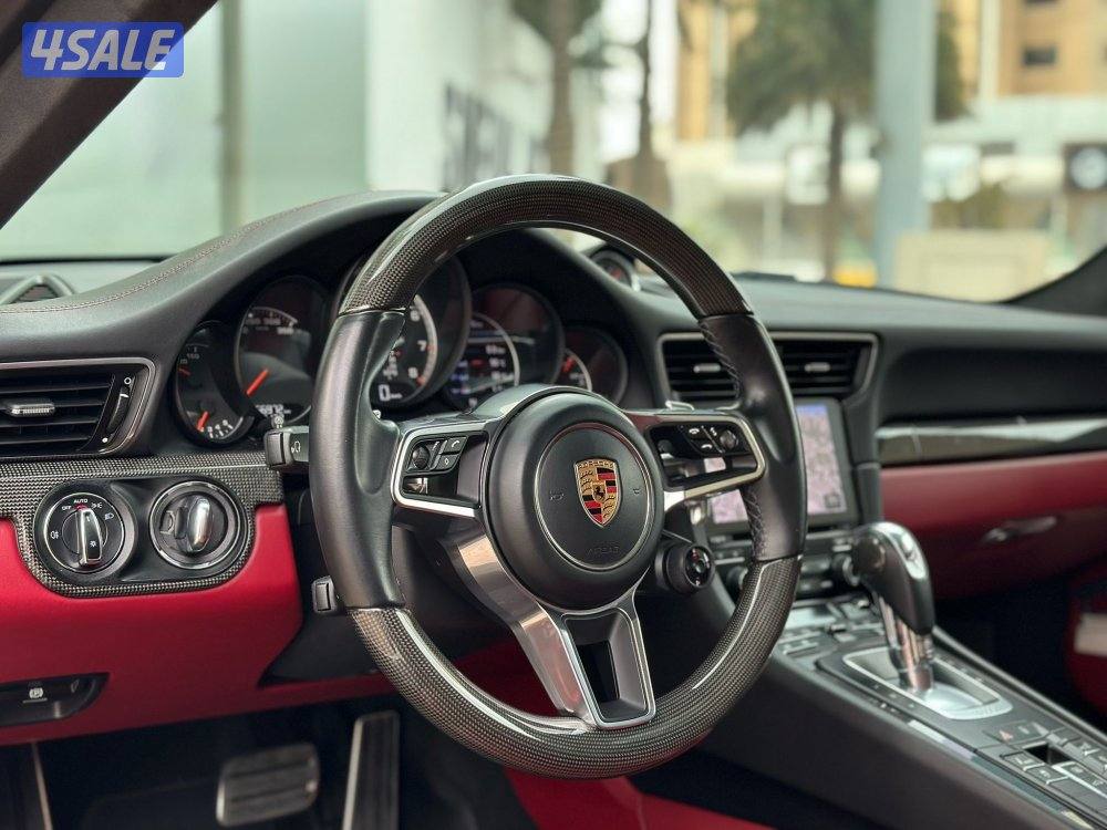 بورشه كريراTURBO موديل2017 عداد58الف وارد الخليج تحت الكفاله5