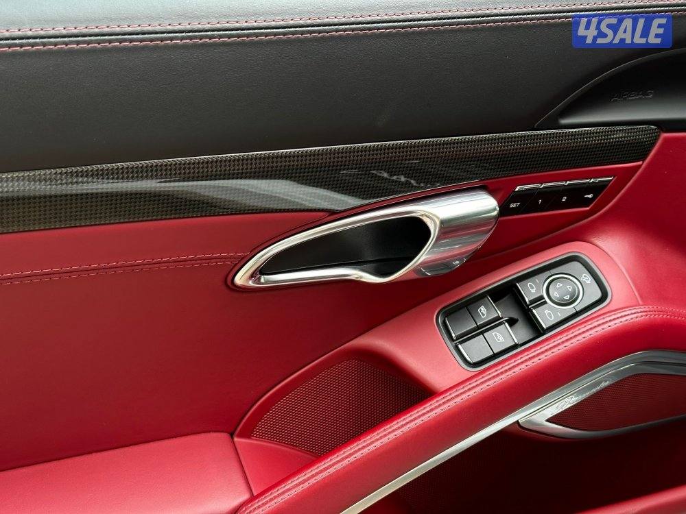 بورشه كريراTURBO موديل2017 عداد58الف وارد الخليج تحت الكفاله10