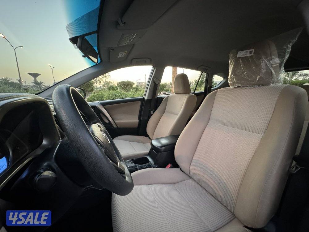 تويوتا راف فور موديل 2015 بحاله الوكاله شرط الفحص11