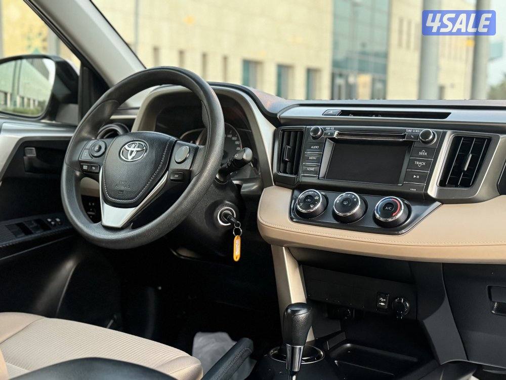 تويوتا راف فور موديل 2015 بحاله الوكاله شرط الفحص12