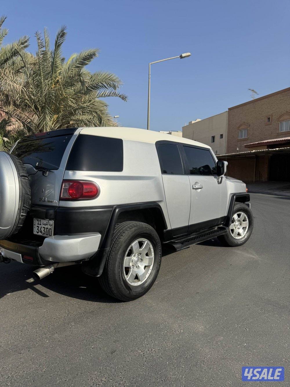 للبيع FJ موديل 2007 دبل قير بحالة ممتازه1