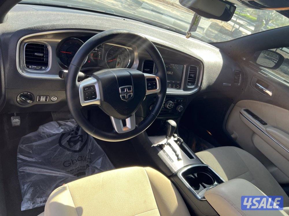 دودج شارجر1