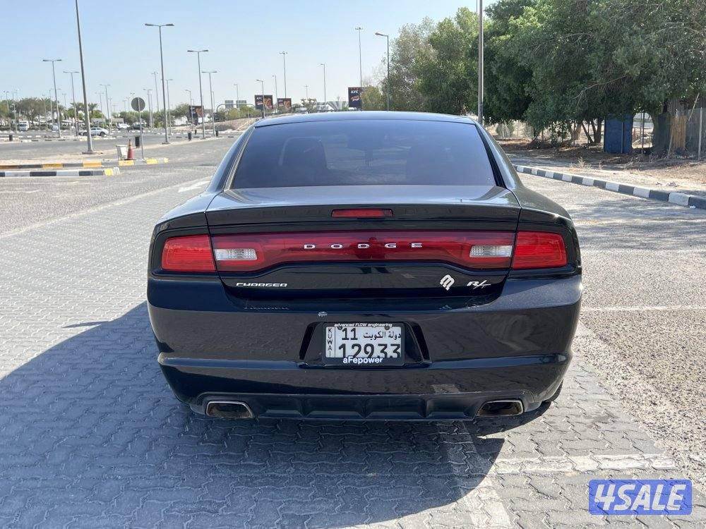 دودج شارجر2