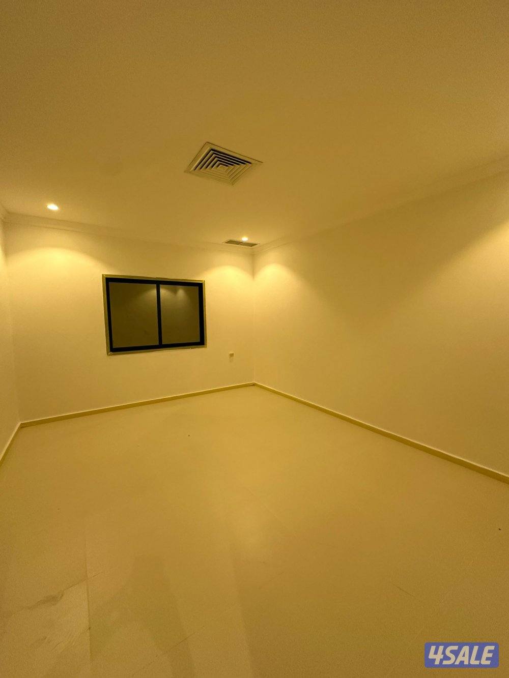 للإيجار دور ارضي بالاندلس1