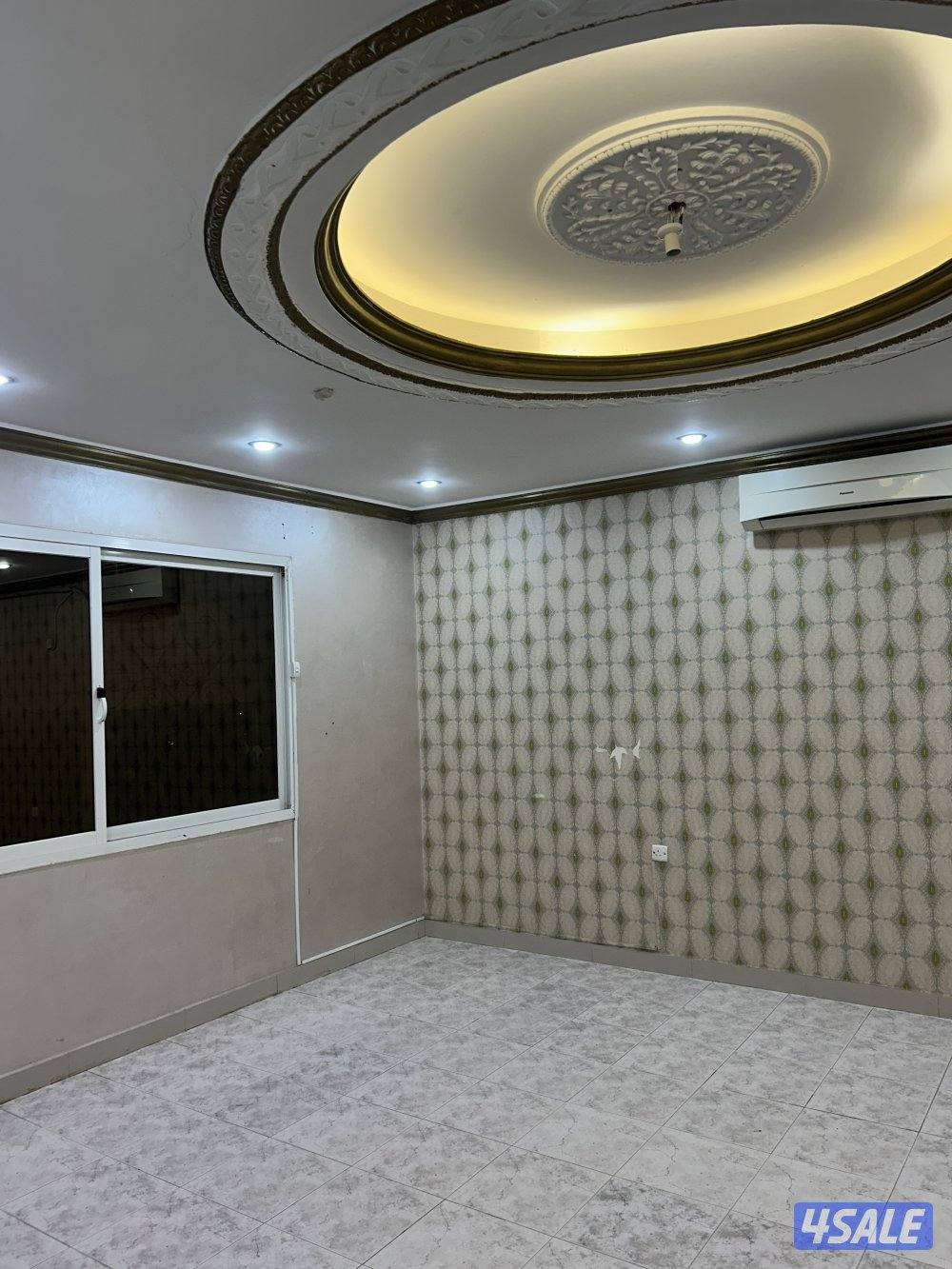 2غرفه+2حمام+صاله +غرفه صغيره مطبخ كبير مجهز بالكامل شتر 2مواقف سياره3